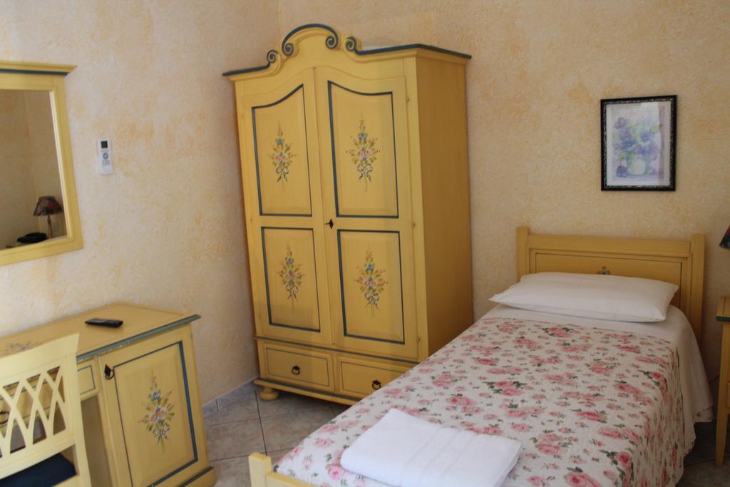 Hotel La Villa Ceccano Rum bild
