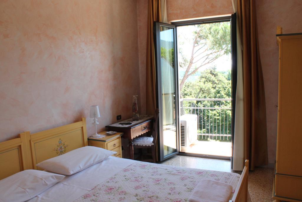Hotel La Villa Ceccano Rum bild